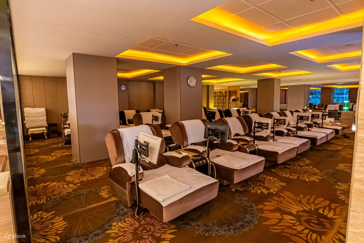 ตงกวน Tihao Club · บ่อน้ำพุร้อน, อาหาร | ฉางผิง